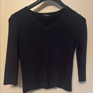 City Wear Women's Black Long Sleeve V-Neck Top